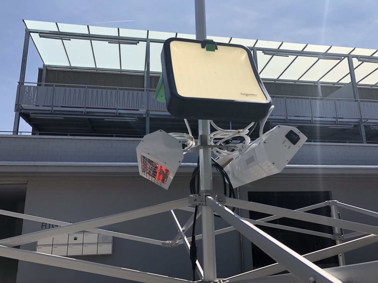 Home 24 Beleuchtung und Heizstrahler für Faltzelte