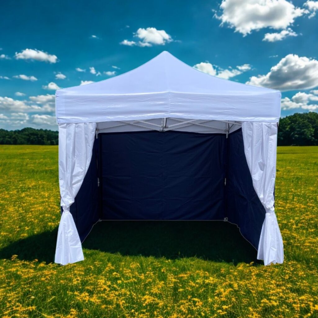 Zelt mit Hintergrund 2 | zeltzentrum gmbh TEST